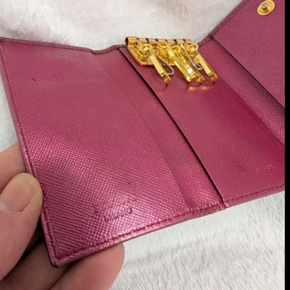 Authentic Prada Metallic Pink Leather Key Wallet - Picture 8 of 10